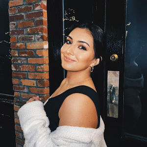 Meet your Posher, Jimena